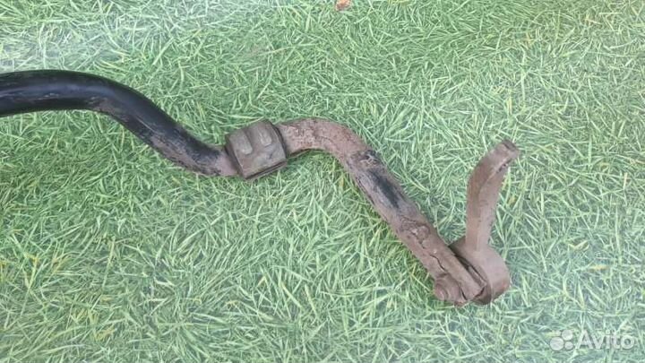 Стабилизатор поперечной устойчивости передний