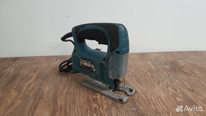 Лобзик Makita 4329