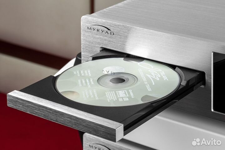 CD проигрыватель Myryad Z310 Silver