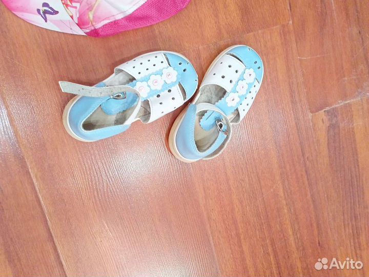 Одежда и обувь детская