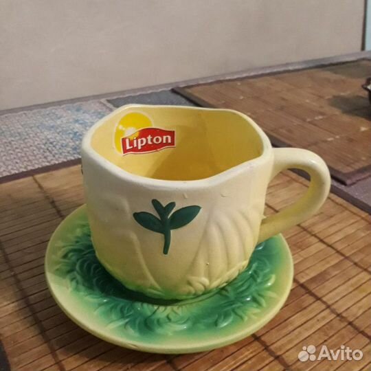 Чашка с блюдцем из глины