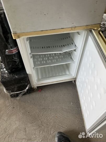 Холодильник бу