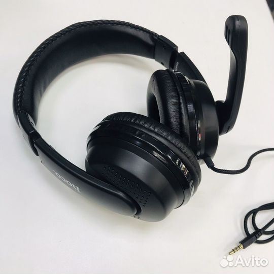 Гарнитура полноразмерная с микрофоном W103 черная