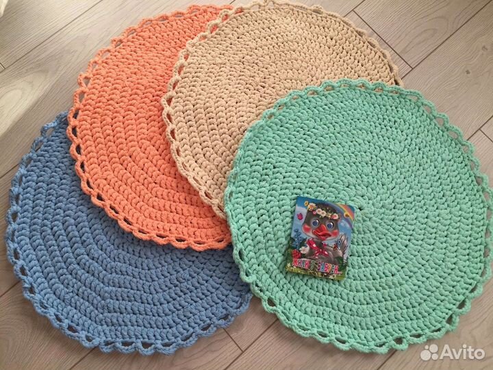 Вязаные детские коврики