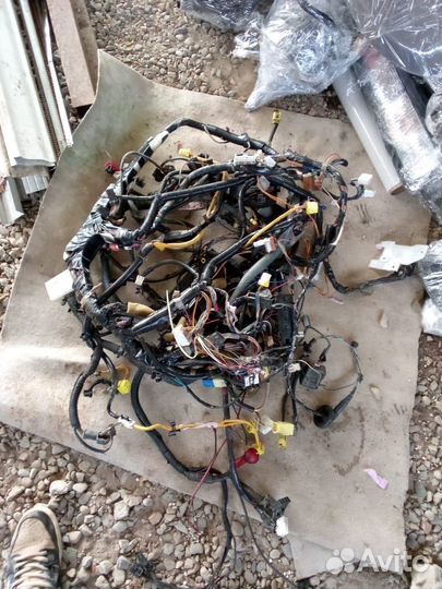 Nissan cube z10 разбор