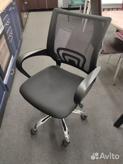 Компьютерное кресло