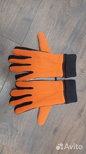 Новые спортивные перчатки