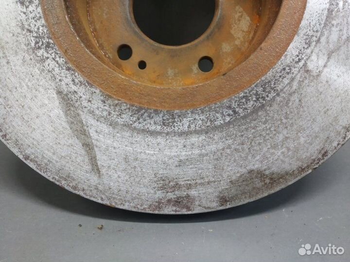 Тормозной диск передний Kia Sorento 2011