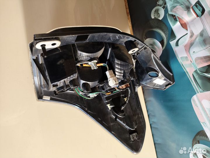 Фонарь задний левый Subaru Forester SJ5 2012г