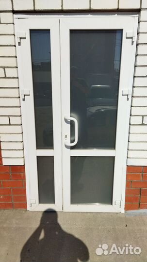 Пластиковые двери пвх бу