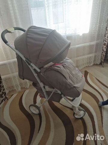 Прогулочная коляска