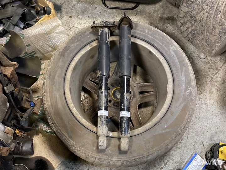 Амортизаторы Мазда сх-7 задние