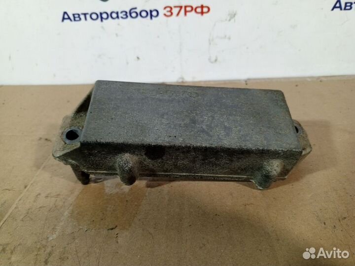 Демпфер Volvo S40