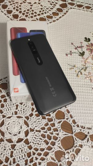 Xiaomi Redmi 8, 3/32 ГБ