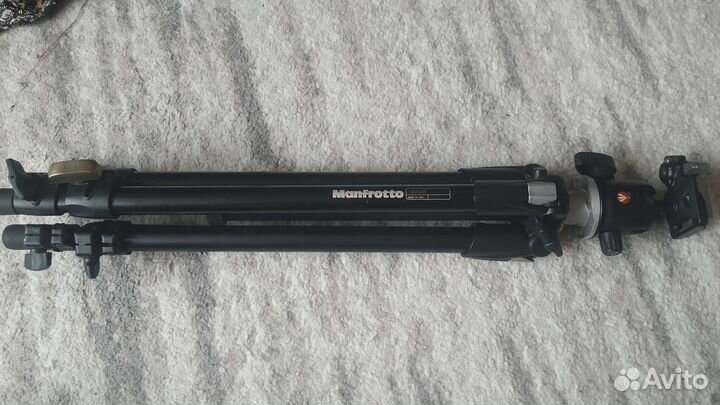 Штатив Manfrotto 190XDB+голова 496RC2