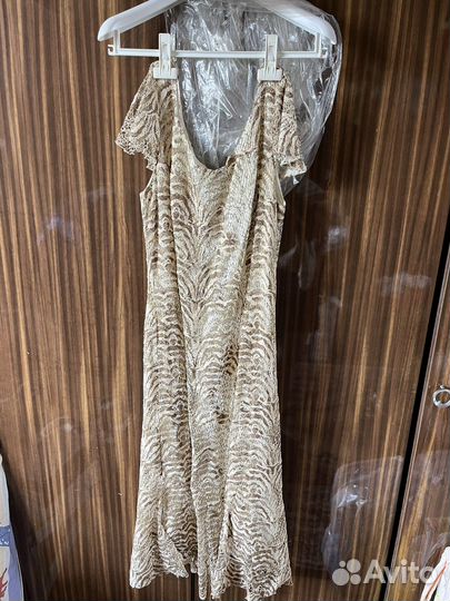 Женские вечерние костюмы, 46-48 размер