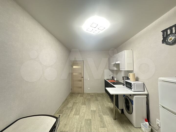 1-к. квартира, 43 м², 1/3 эт.