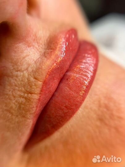 Перманентный макияж бровей, губ, межресничка