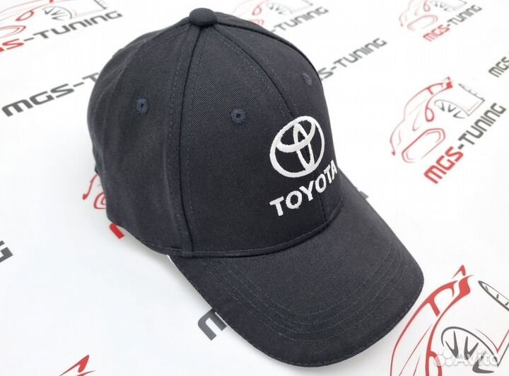 Бейсболка Toyota черная