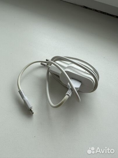 Зарядное устройство Nokia и Apple Sony Ericson