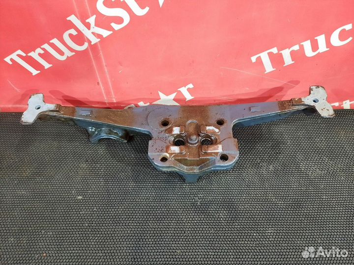 Кронштейн пневмоподушек правый Daf XF105