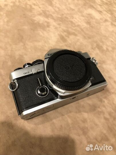 Olympus om-2