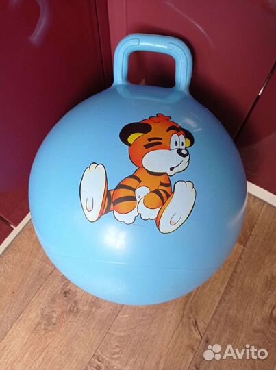 Мяч гимнастический