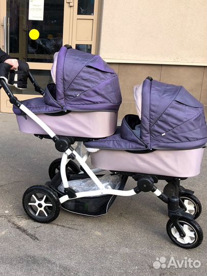 Коляска для двойни или погодок