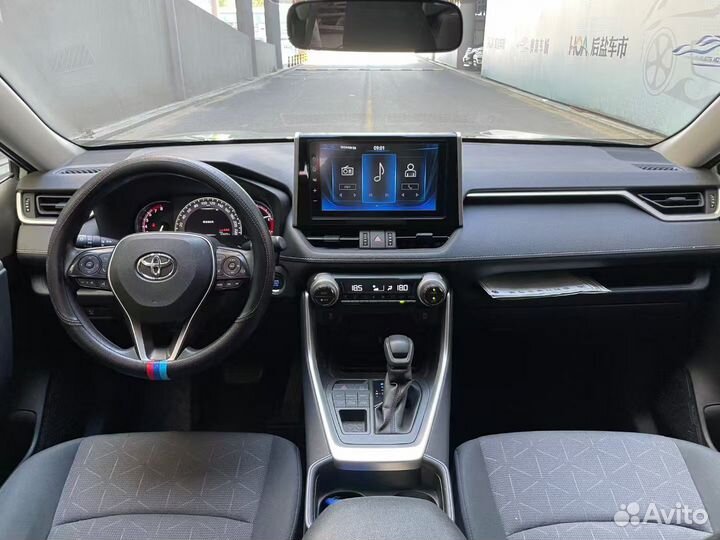 Toyota RAV4 2.0 CVT, 2019, 51 000 км