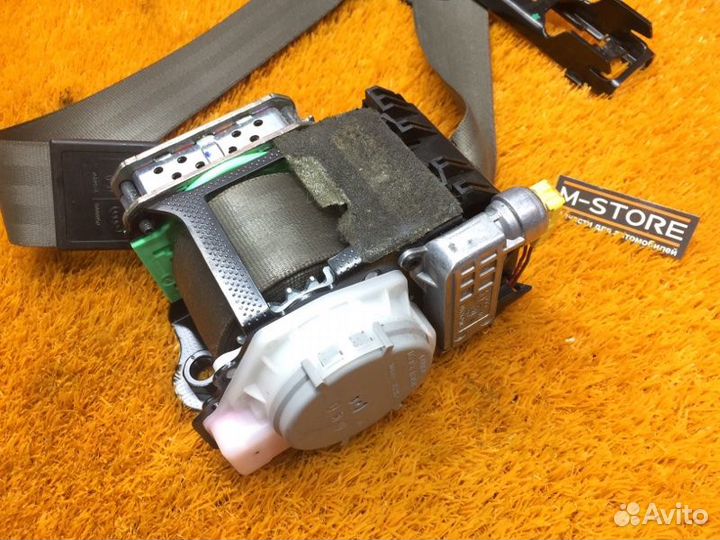 Ремень безопасности передний правый Audi Q5 8R