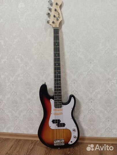 Бас гитара Rocket PB-1