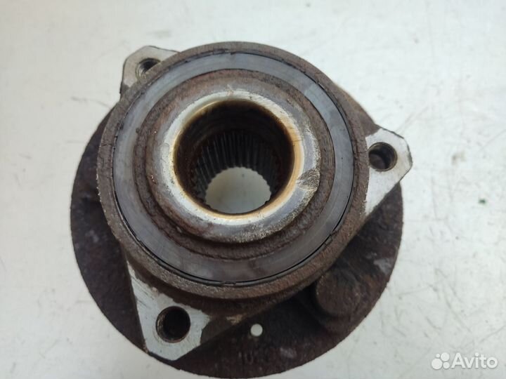 Ступица переднего колеса Opel Insignia