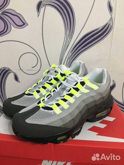 Nike air max 95 og neon оригинал