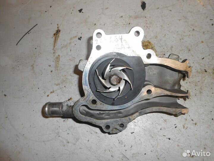 Насос водяной (помпа)