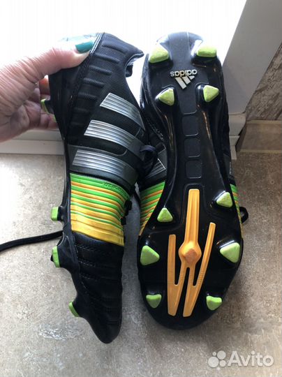 Футбольные бутсы Adidas 44 размер