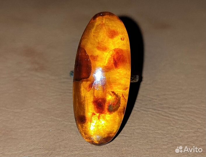 Янтарное кольцо