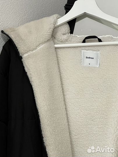 Befree Пуховик зимний женский 42 44