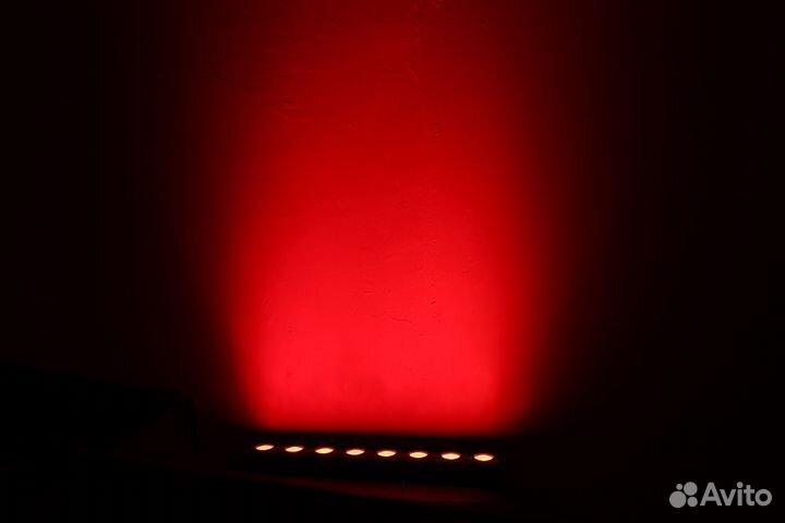 Прожектор линейного типа 8x12W Светодиодная балка