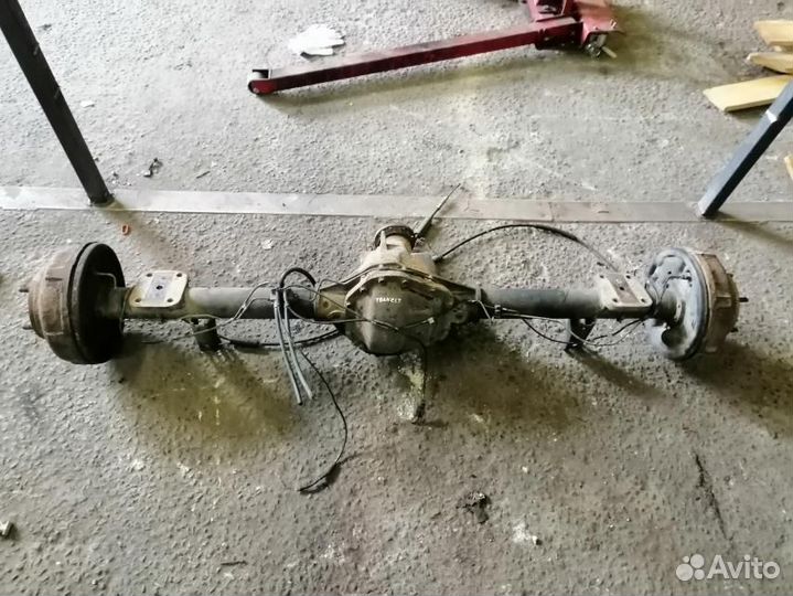 Задний мост в сборе Форд Транзит 2004 2.4