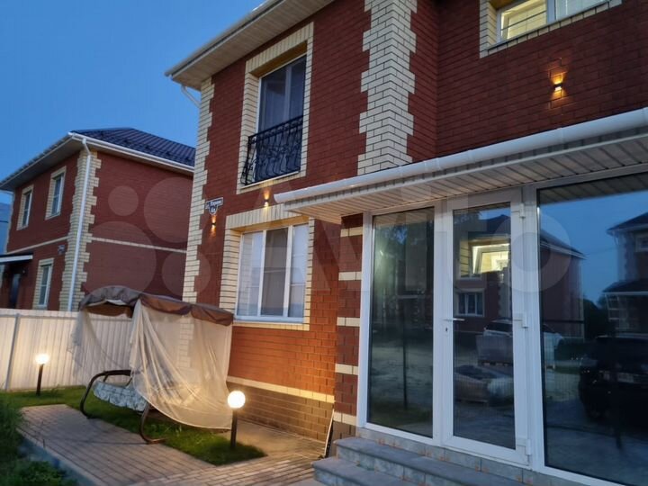 Коттедж 130 м² на участке 6 сот.