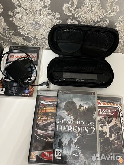 Sony PSP e1008