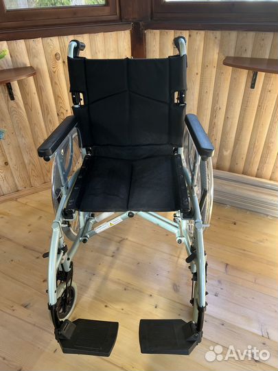 Кресло-каталка для инвалидов ortonika delux 450