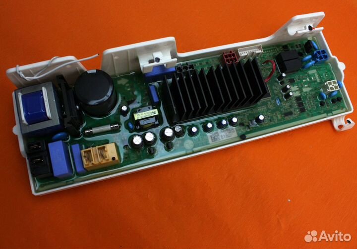 Модуль управления стиральной машины LG EBR79583461