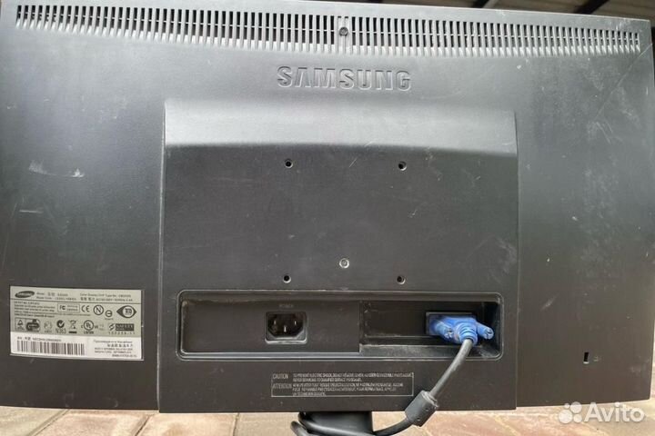 Монитор samsung