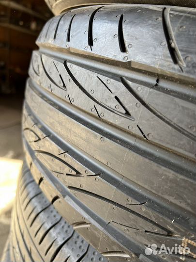 Yokohama Advan Fleva V701 205/55 R17