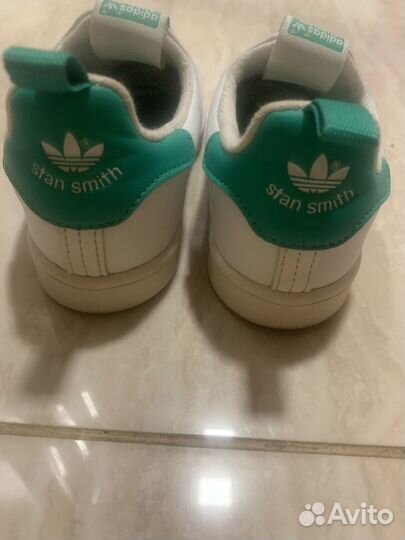 Кроссовки adidas