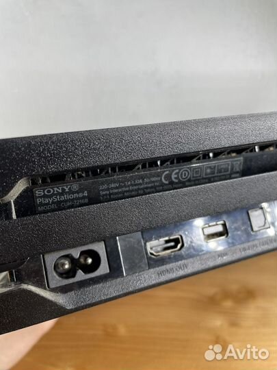 Игровая приставка ps4 pro 1tb