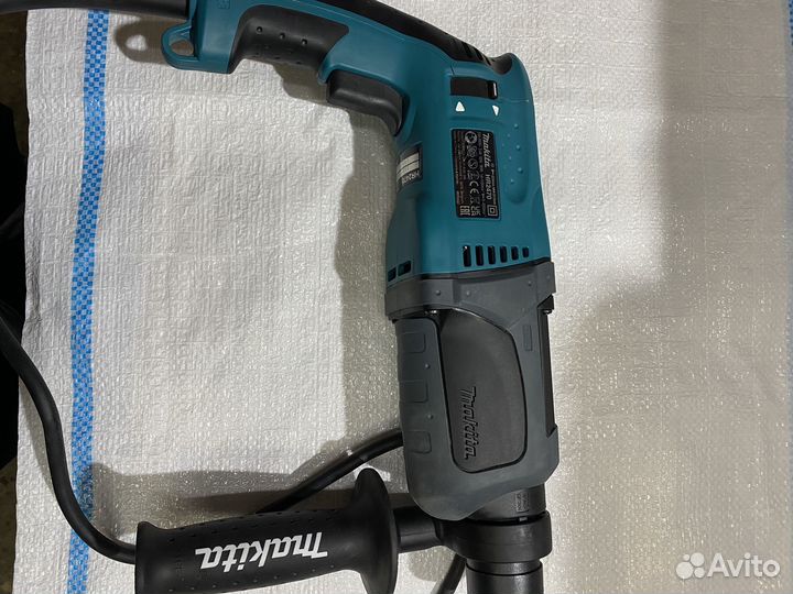 Перфоратор makita HR2470