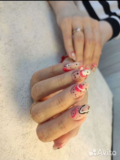 Маникюр, shellac, наращивание ногтей гелем