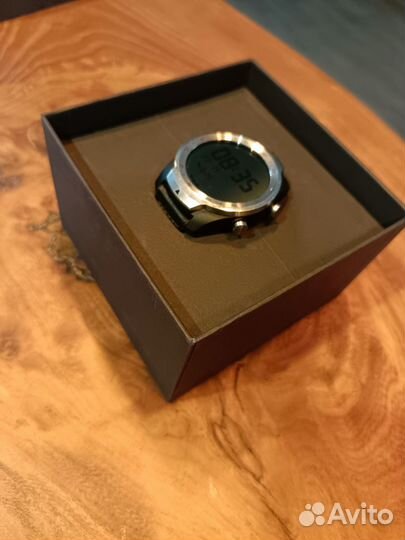 Смарт часы TicWatch Pro